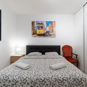 Cosy Corner Avec Garage Et Balcon Proche Part-dieu Villeurbanne